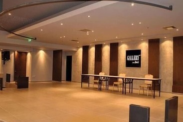 فندق Gallery Art