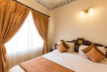 Отель Umaid Residency A Regal Heritage Home