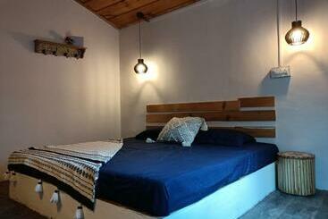 هاستل Sugo By The Fullmoon Cafe