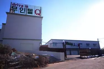 Gimje Q Drive Self Check In Motel