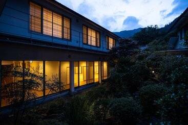 Temple Hotel Takeibo