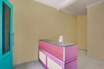 ホテル Anjum Residence By Oyo Rooms