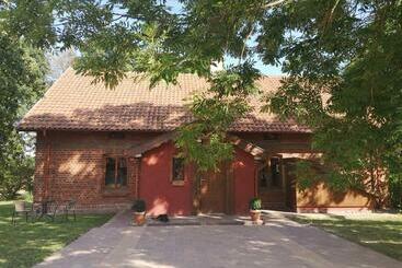 Gospodarstwo Agroturystyczne Dom Na Kolonii