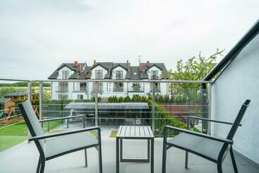 膳宿费 Villa Luka