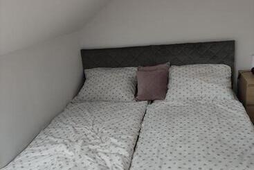 旅馆 Nad Jeziorem Kochle