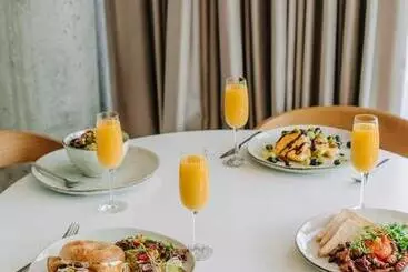 Aparthotel Park   By The Sea