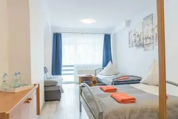 ベッドアンドブレックファースト Malinowy Domek