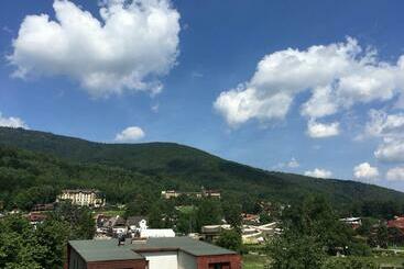 تختخواب و صبحانه Ośrodek Wypoczynkowy Zapalenica