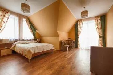 Aamiaismajoitus (B&B) Pod Lipą 2