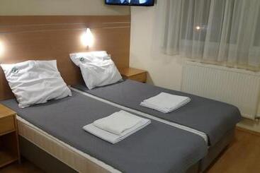 מלון דירות Leśny Dwór