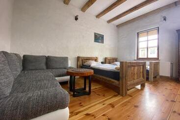 Stajnia Na Warszawskiej