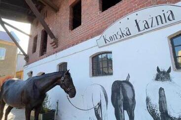 Stajnia Na Warszawskiej