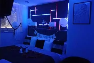 Majatalo Pokoje Hotelowe Nad Zalewem