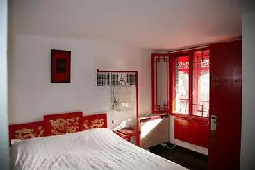 Hotelli Du Palais Rouge (bell Tower)