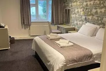 בית מלון כפרי The Bridge Inn