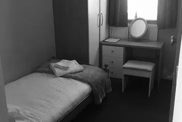 膳宿费 The Fernside