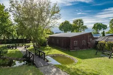 ユースホステル Zajazd Michałowo