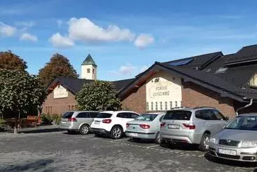 Bed and Breakfast Restauracja I Noclegi Pod Kasztanami
