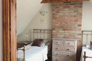 تختخواب و صبحانه Willa A.d.1894