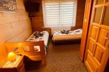 Bed & Breakfast Looktatry Willa Pod Stokiem Apartments & Jacuzzi