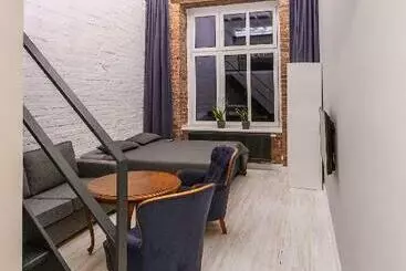 ユースホステル Moho L