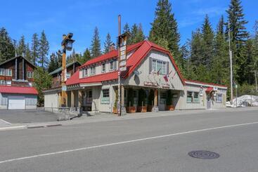 Hotel Collins Lake Condo