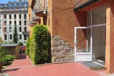 リゾートホテル Willa Safona