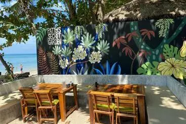 Hotelli Patty S Secret Garden By The Sea