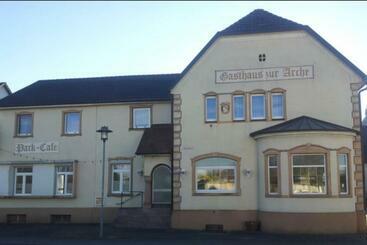 Pensão Gashthaus Zur Arche