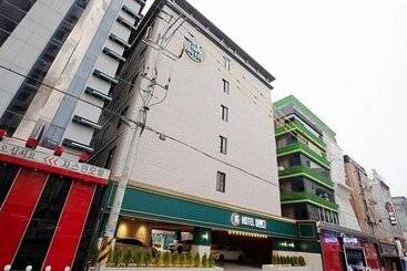 호텔 Ippda Geomdan