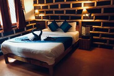 Hotel Manorma Cottage