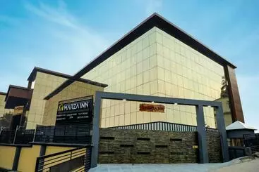 Hotel Marza Inn