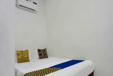 Hotel Spot On 92154 Nusasari Guest House