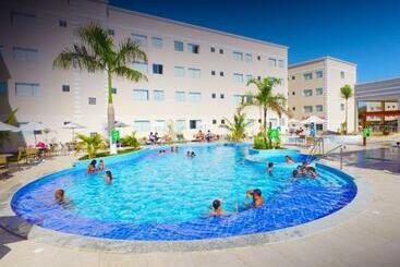 Resort Encontro Das Aguas