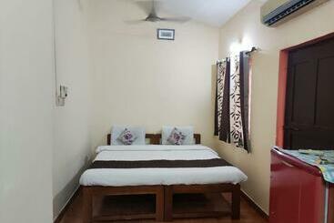 Pensão Camrose Guest House