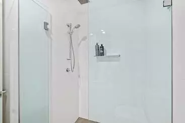 هتل Central Station Apartments