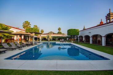 Hotel Ex Hacienda Santa Cecilia