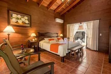 Hotel El Silencio Del Campo