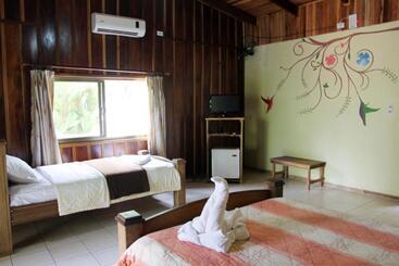 בית מלון כפרי Kokoro Mineral Hot Springs