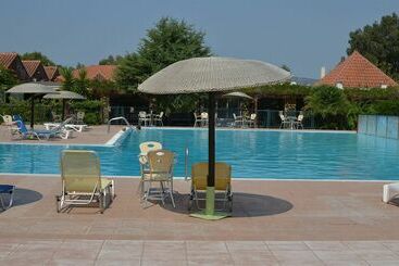 Отель Paleros Resort