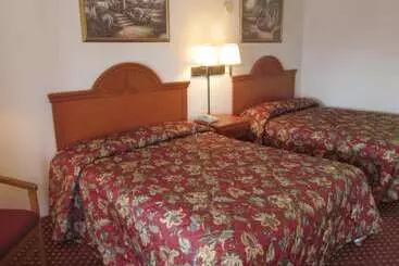 מוטל Westmont Inn  Lakeland