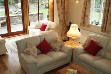 Pandy Isaf Country House B&b