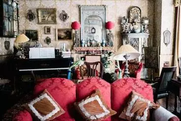 St Benedict   Victorian Bed And Breakfast