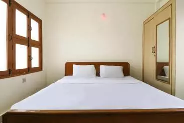 Hotel Goroomgo Bhameshwari Haridwar Near Vaishno Devi Temple