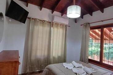 Hotel Orquídeas De La Selva