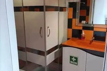 ペンション Azores House