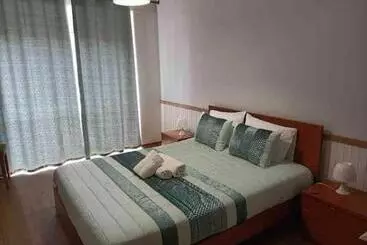 پانسیون Azores House