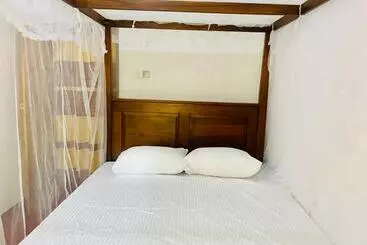 Pensjonat Shine Villa Mirissa