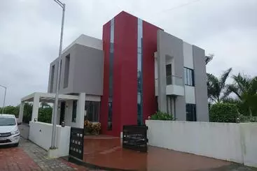 ホテル Chandan Van Club & Resort