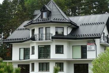 פנסיון Willa Anna